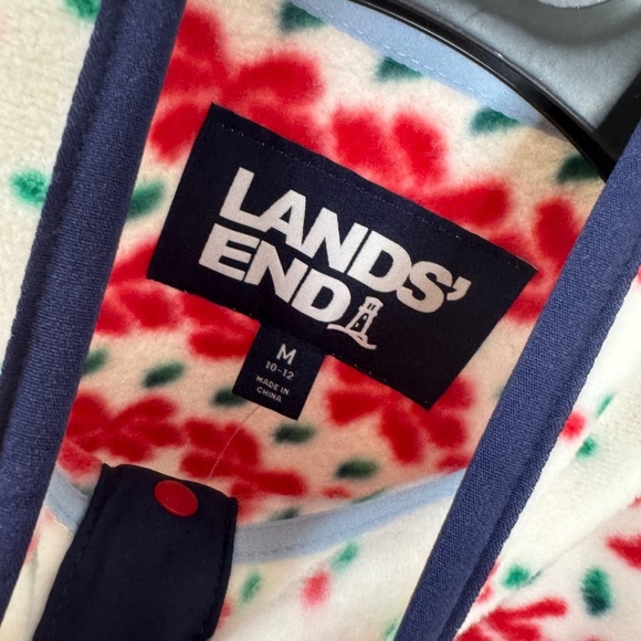 NEW Lands End 1/4 Snap Long Sleeve Fleece Top Medium - Picture 2 of 7